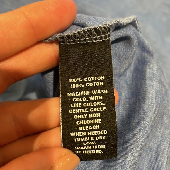 Saks Fifth Avenue Tee Shirt - Picture 5 of 5